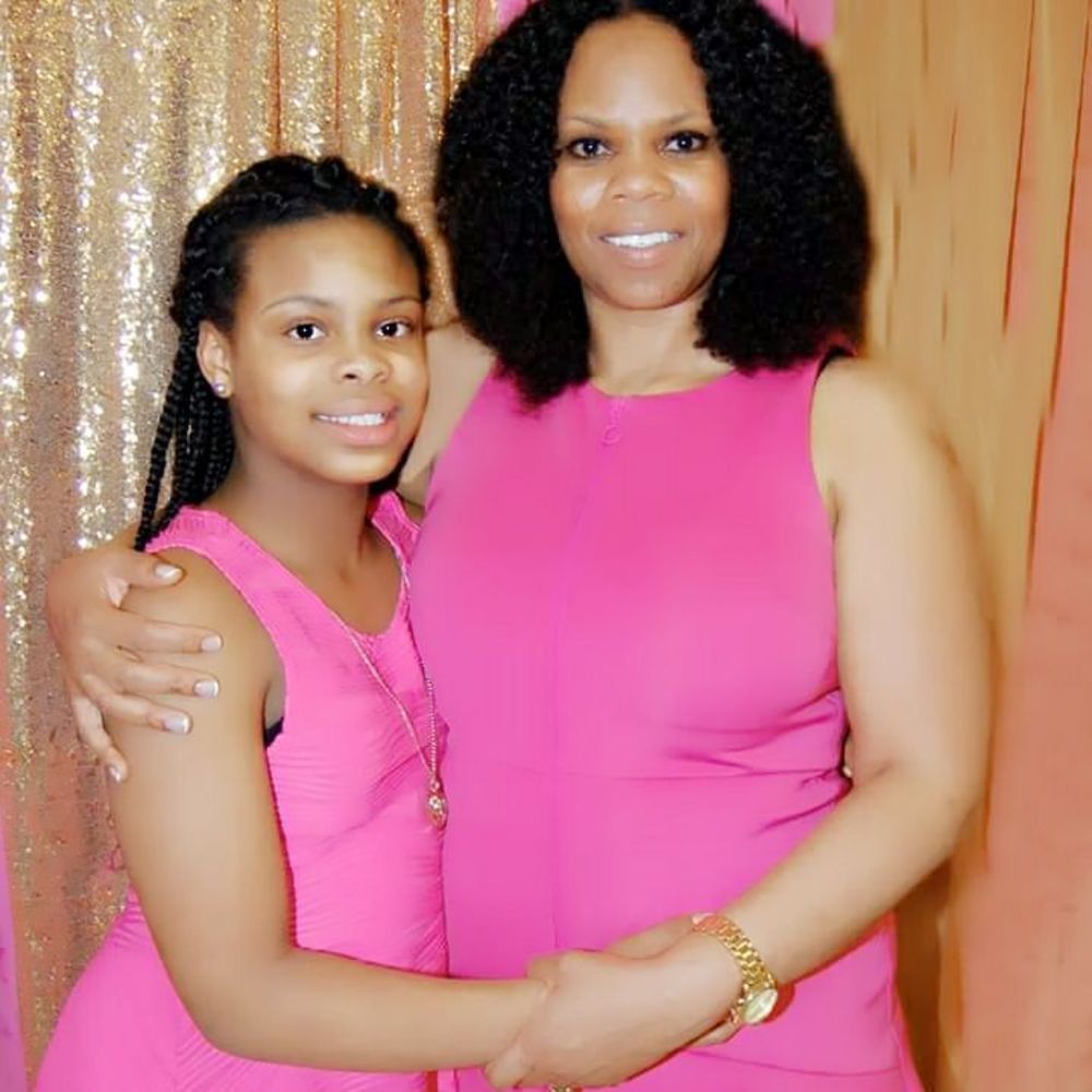 Meet your Posher, Monica